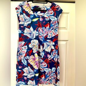 Floral Print Knee length Dress - Multicolor